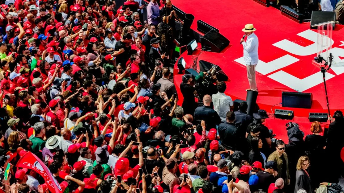 Lula em Belo Horizote: O Brasil Pronto pra Mais
